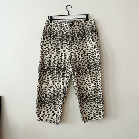 Sea New York Leo Animal Print Crop Pants - Picture 2 of 8